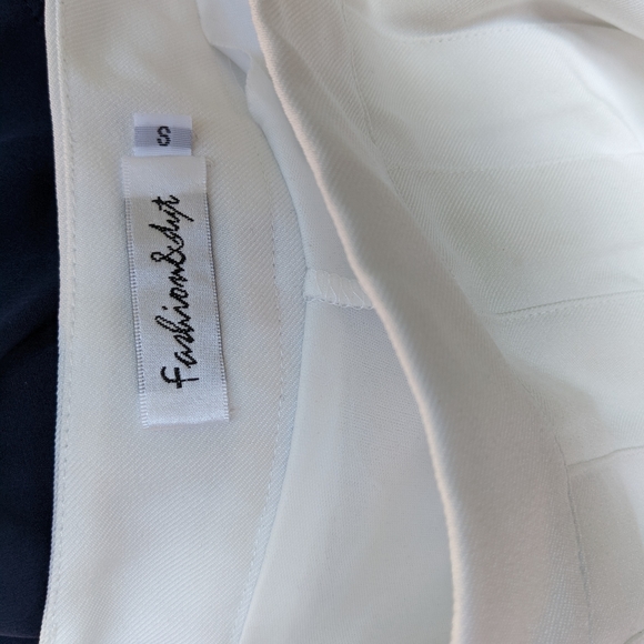 NWOT Fashion & Dyt pleaded skirt w/ shorts - Picture 7 of 7